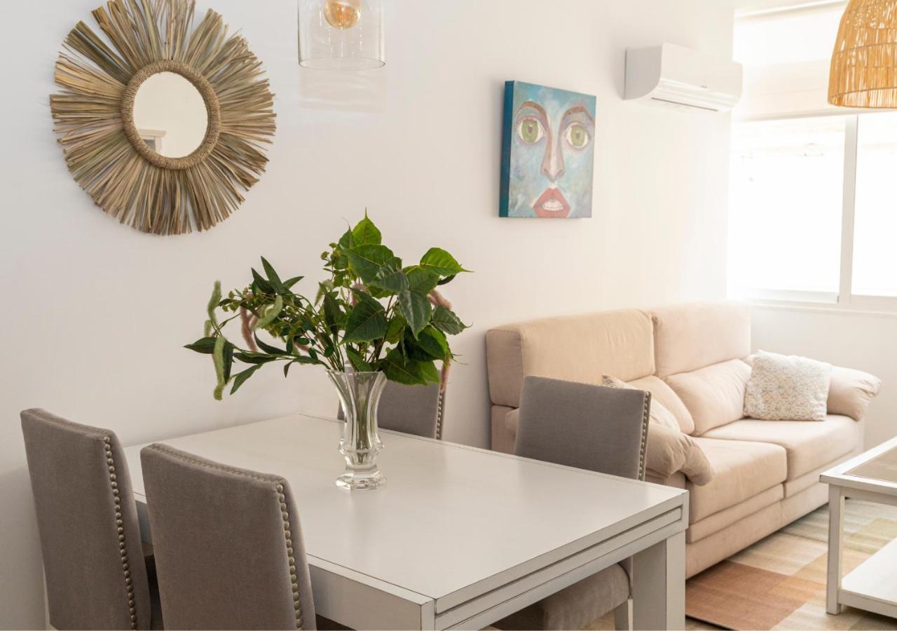 Apartamento Melina Arlu - Barrio Soho มาลากา ภายนอก รูปภาพ