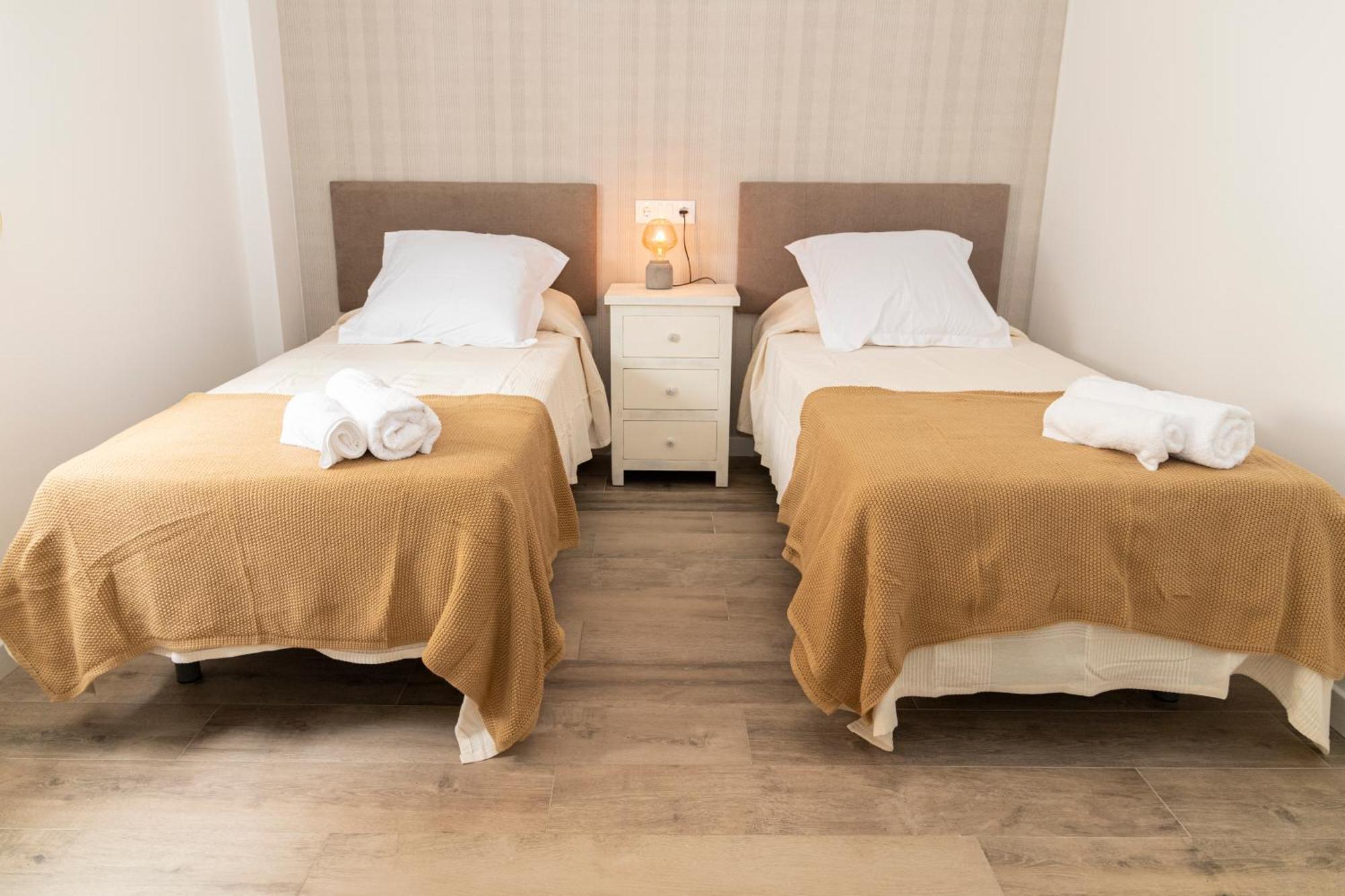 Apartamento Melina Arlu - Barrio Soho มาลากา ภายนอก รูปภาพ